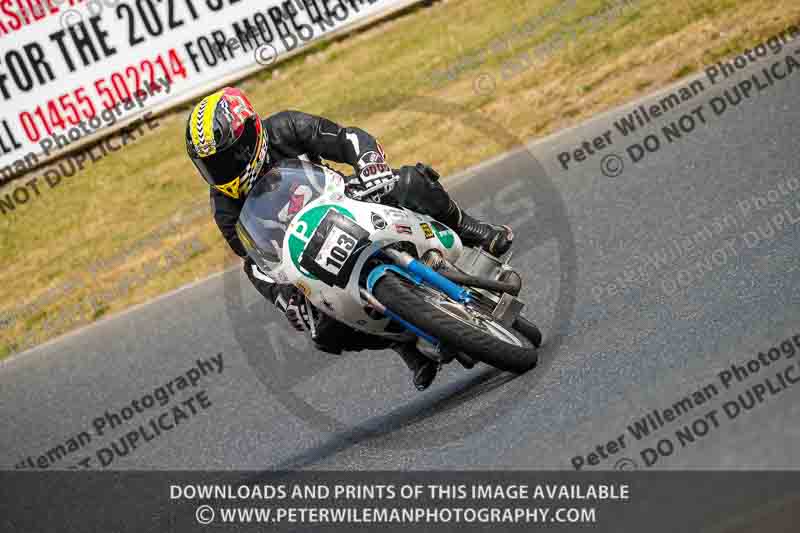 Vintage motorcycle club;eventdigitalimages;mallory park;mallory park trackday photographs;no limits trackdays;peter wileman photography;trackday digital images;trackday photos;vmcc festival 1000 bikes photographs